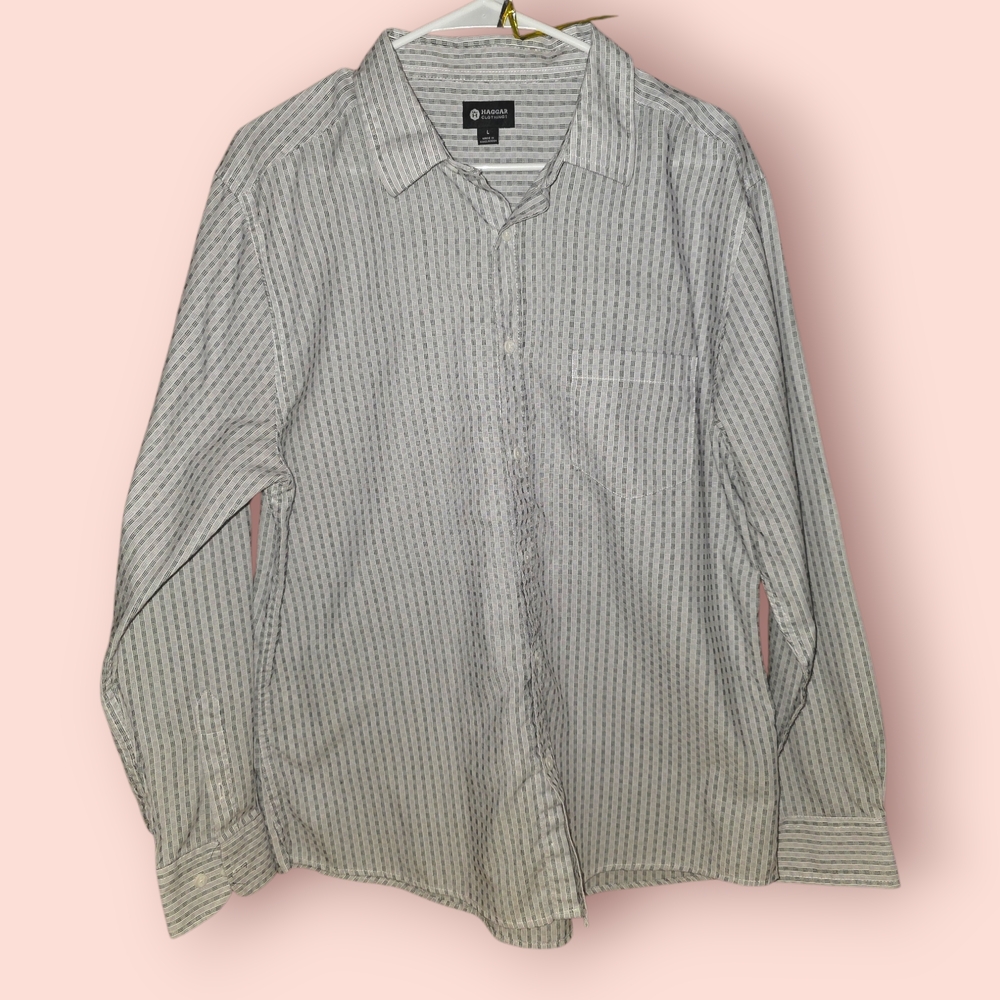 ^ Haggar Men's Light Gray Button-up Shirt